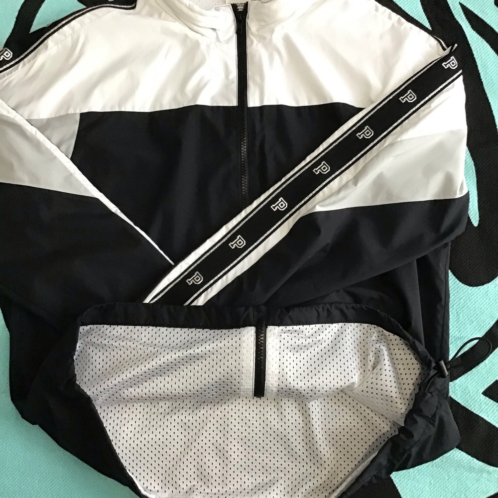 NEW VS PINK Colorblock Windbreaker XS/S RARE - Picture 2 of 11
